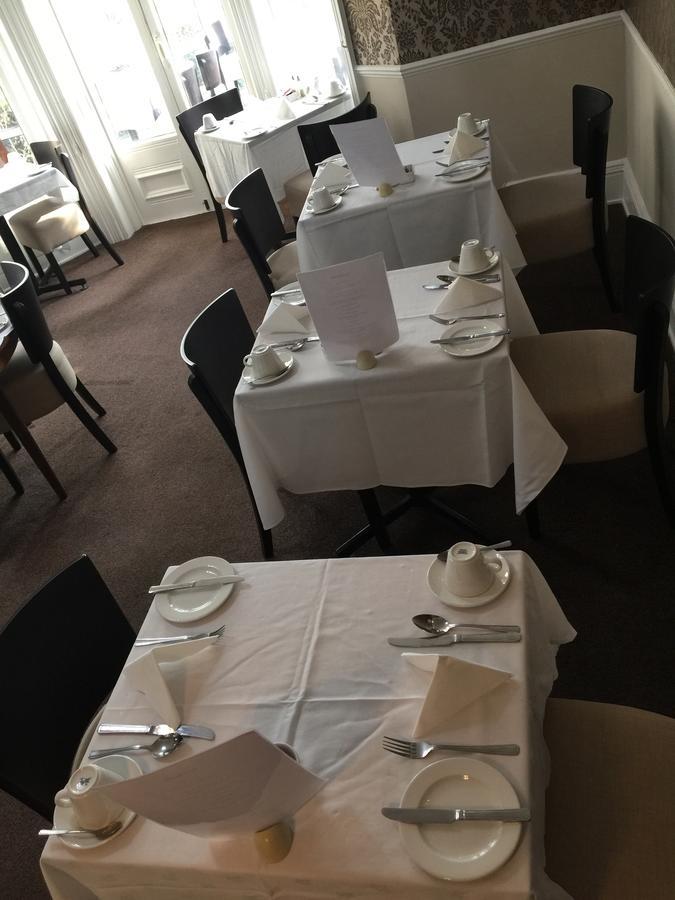 Hillcrest Hotel Lincoln Buitenkant foto